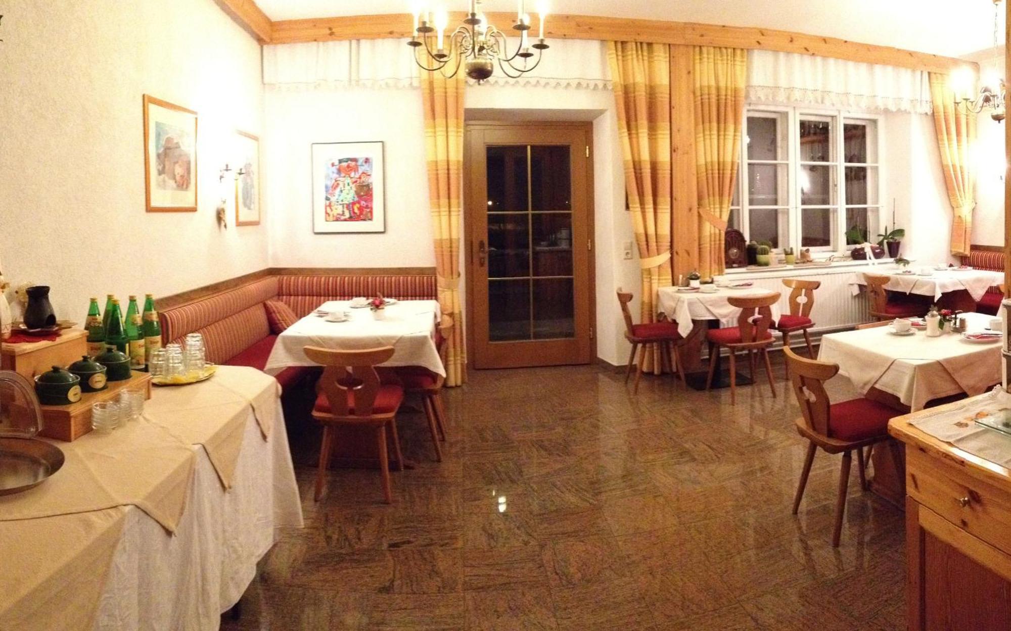 Pension Lipicer Kotschach-Mauthen ภายนอก รูปภาพ